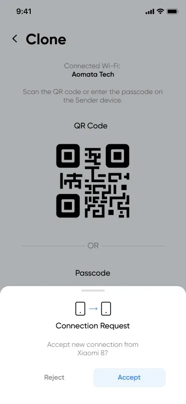 Connection request screen of Clone feature showing a QR code and a button to accept the request.